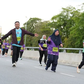 Runner Photo 2733640
