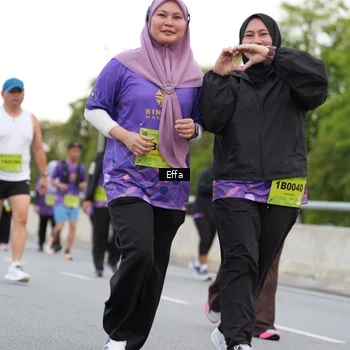 Runner Photo 2733720