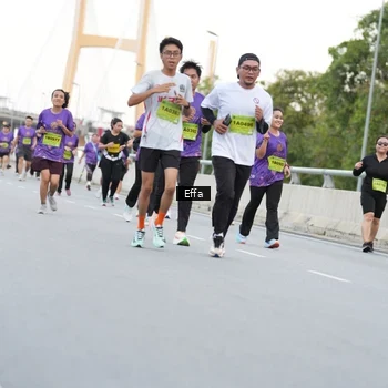 Runner Photo 2734007