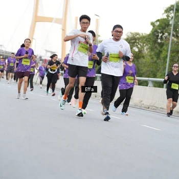Runner Photo 2734008