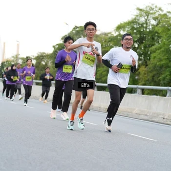 Runner Photo 2734022