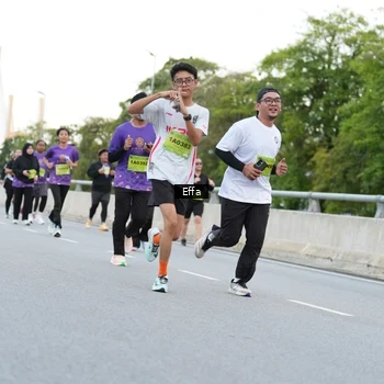 Runner Photo 2734023