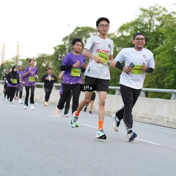 Runner Photo 2734025