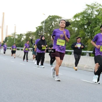 Runner Photo 2734042