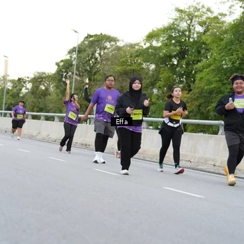Runner Photo 2734050