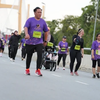 Runner Photo 2734240