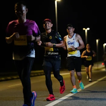 Runner Photo 2734275