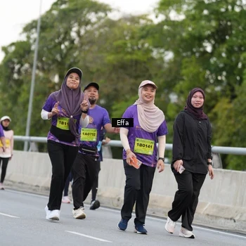 Runner Photo 2734276