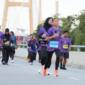 Runner Photo 2734517