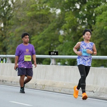 Runner Photo 2734543