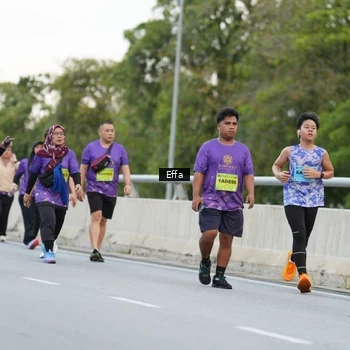 Runner Photo 2734590