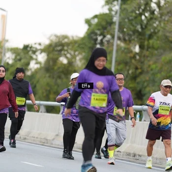 Runner Photo 2734651