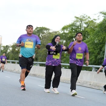 Runner Photo 2734693