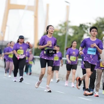 Runner Photo 2734733