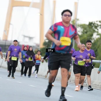 Runner Photo 2734768