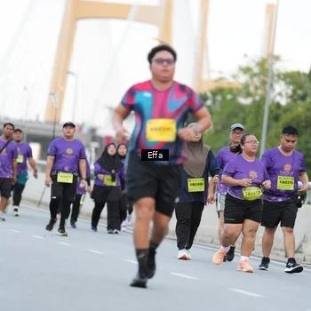 Runner Photo 2734773