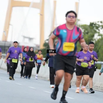 Runner Photo 2734774