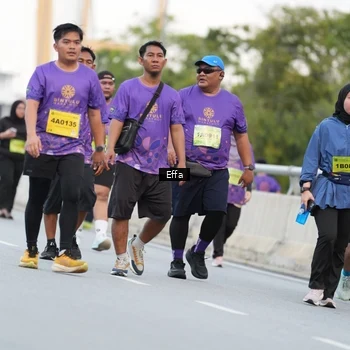 Runner Photo 2734813