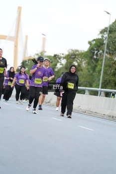 Runner Photo 2734824