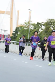 Runner Photo 2734854