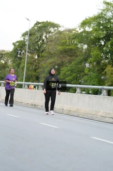 Runner Photo 2734884