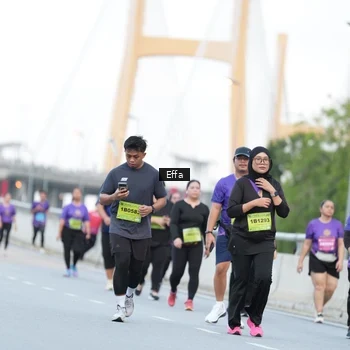 Runner Photo 2735128
