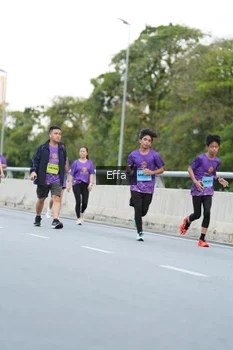 Runner Photo 2735201