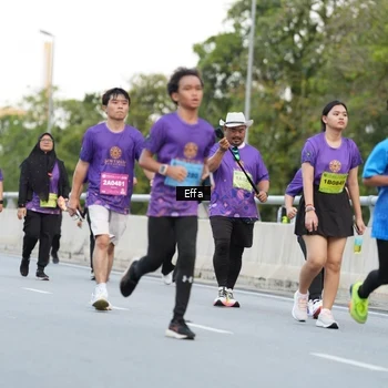 Runner Photo 2735223
