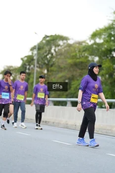 Runner Photo 2735271