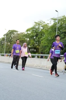Runner Photo 2735375