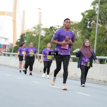 Runner Photo 2735411