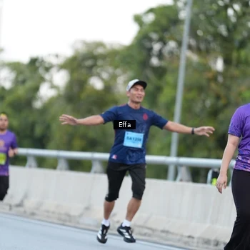 Runner Photo 2735470