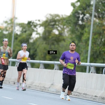 Runner Photo 2735471