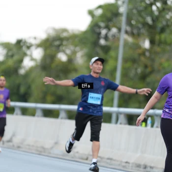 Runner Photo 2735476