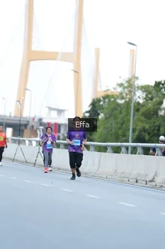 Runner Photo 2735516