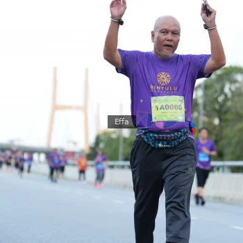 Runner Photo 2735546