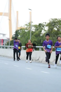 Runner Photo 2735548