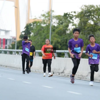 Runner Photo 2735553