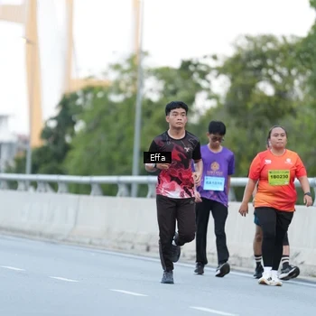 Runner Photo 2735569