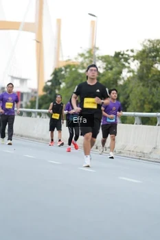 Runner Photo 2735576