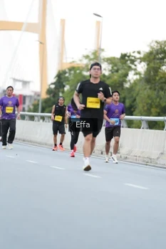 Runner Photo 2735577