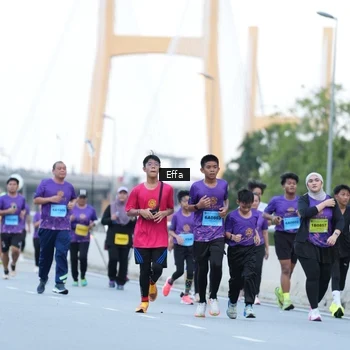 Runner Photo 2735589