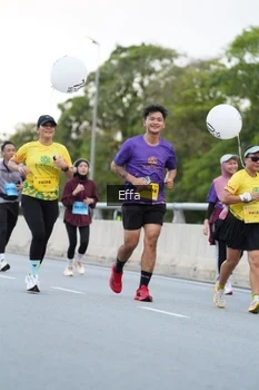 Runner Photo 2735661