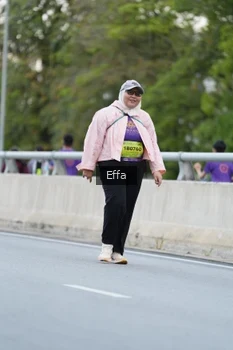 Runner Photo 2735723