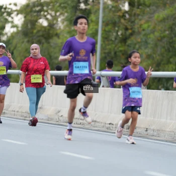 Runner Photo 2735726