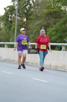 Runner Photo 2735743