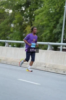 Runner Photo 2735750