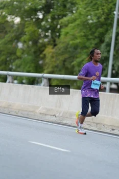 Runner Photo 2735757
