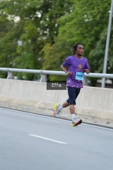 Runner Photo 2735758