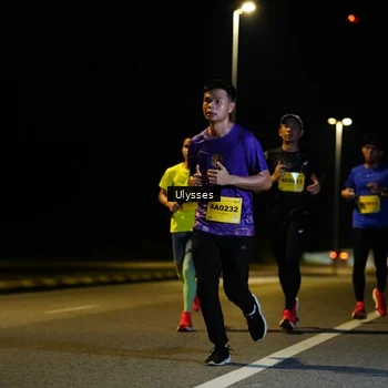 Runner Photo 2735771